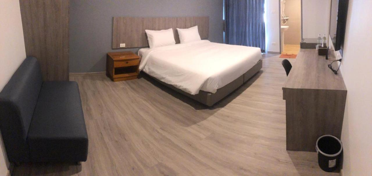 Neo Hotel Khon Kaen Bagian luar foto